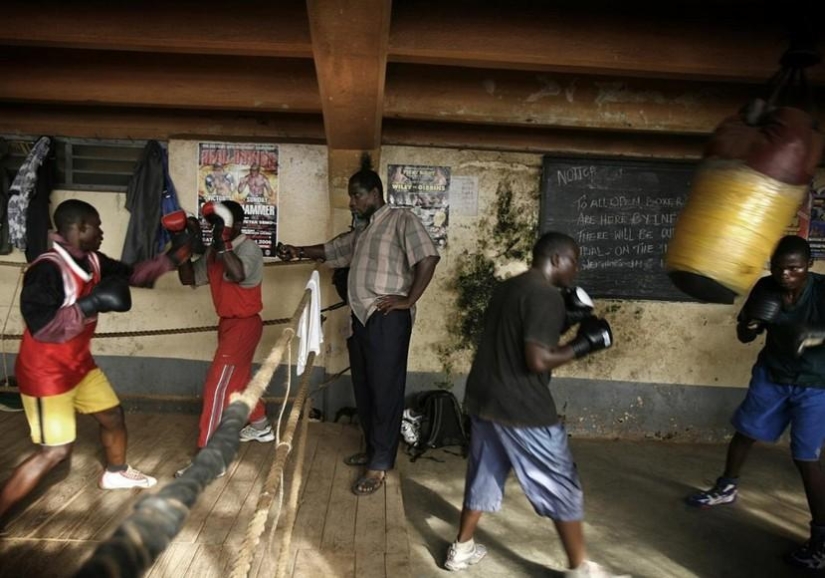 África desde el amanecer hasta el atardecer: viaje de un día