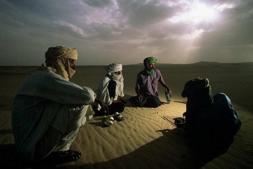 África desde el amanecer hasta el atardecer: viaje de un día
