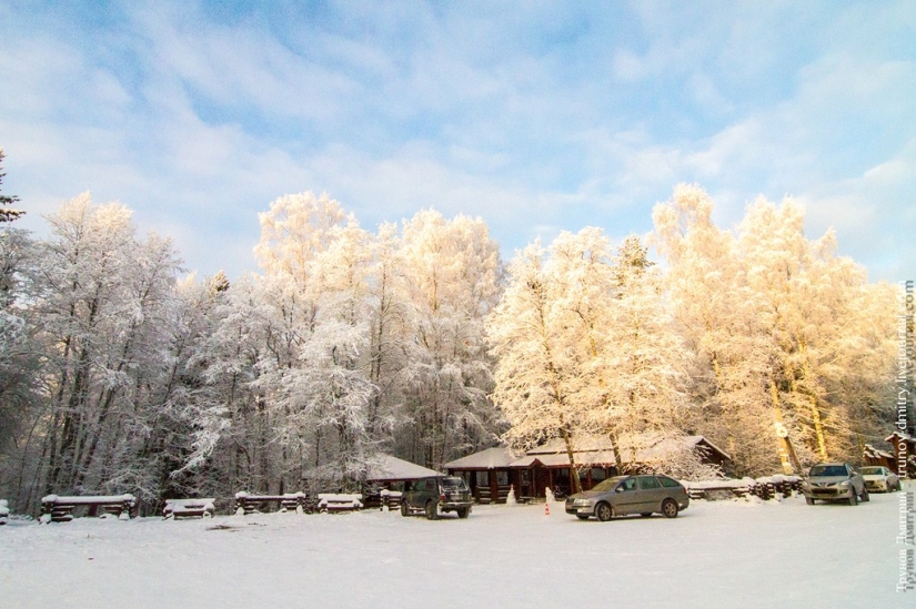 “Frozen, but not frozen” - Kivach waterfall in winter