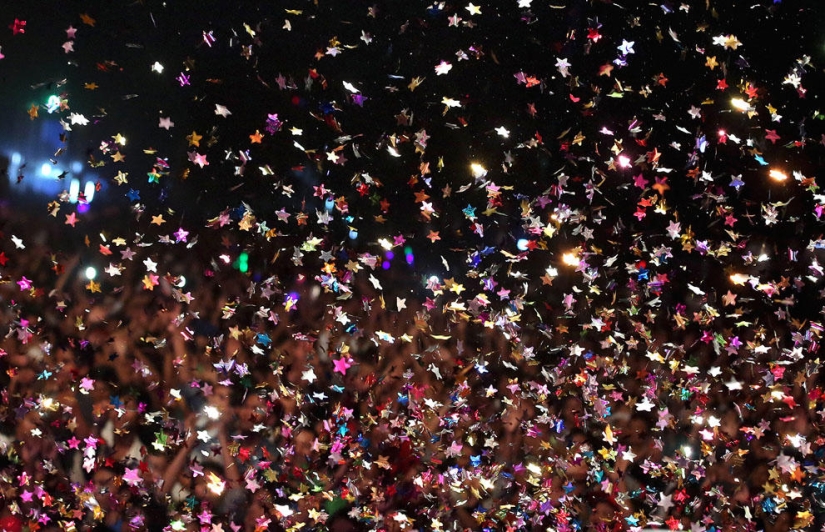 Fuegos artificiales, playas y champán: cómo el mundo recibió el nuevo año 2014 Fuegos artificiales, playas y champán: cómo el mundo recibió el nuevo año 2014