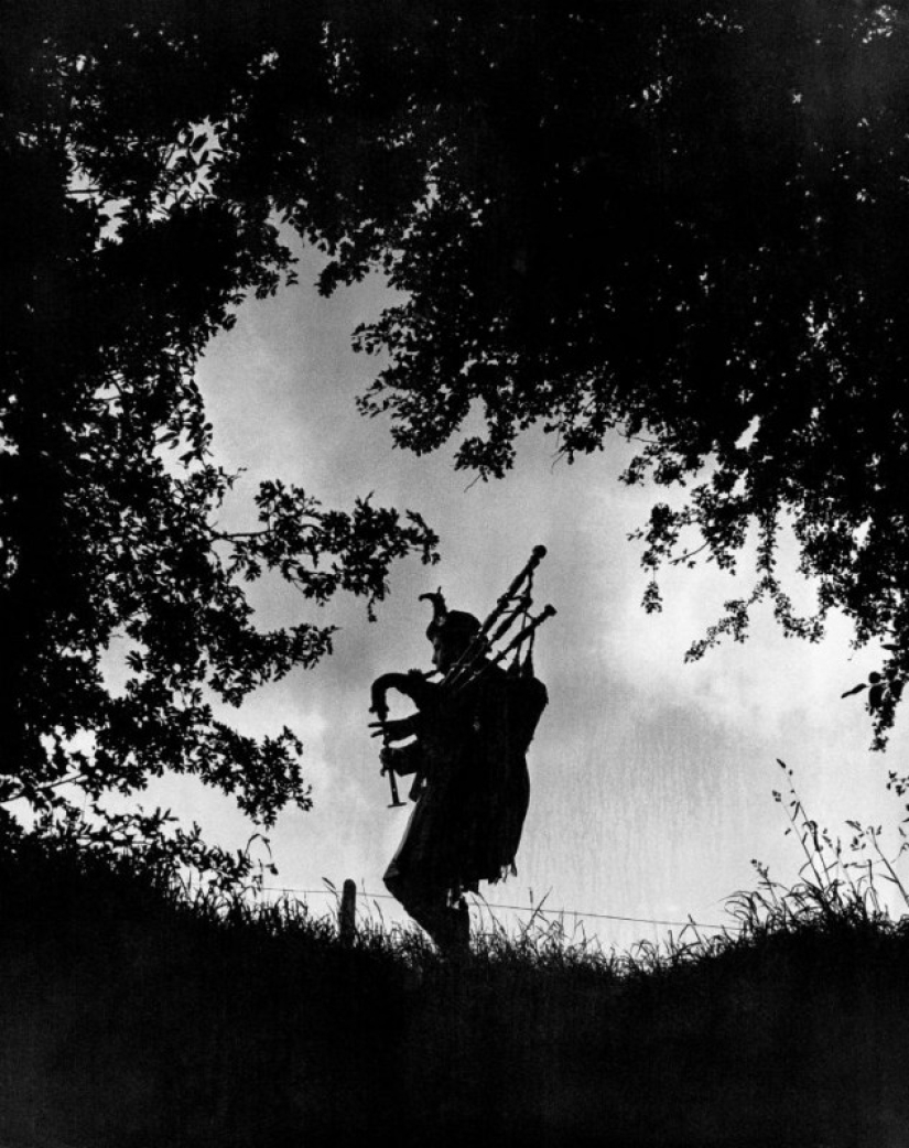 Fuerza, Coraje y Faldas Voladoras - Highland Games en Escocia Fuerza, Coraje y Faldas Voladoras - Highland Games en Escocia