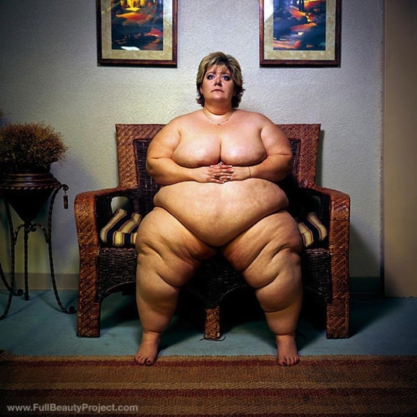 "Full Beauty" by Yossi Lolua