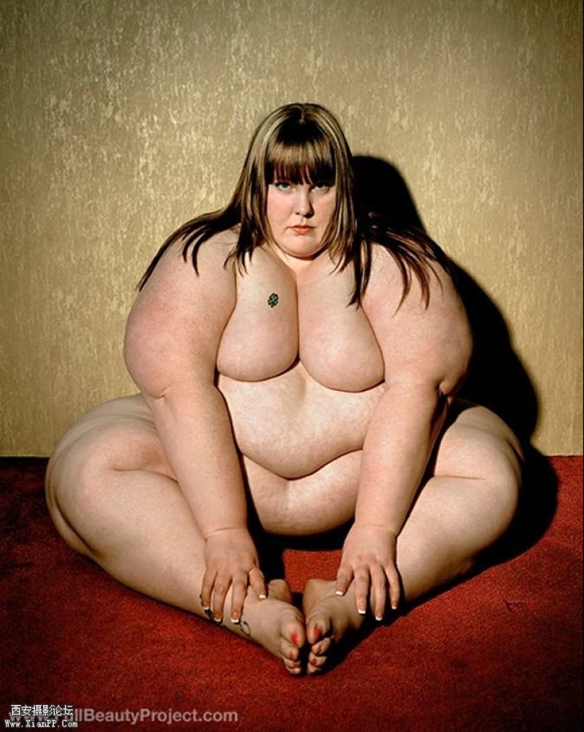 "Full Beauty" by Yossi Lolua