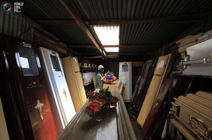 Funeral business in Africa