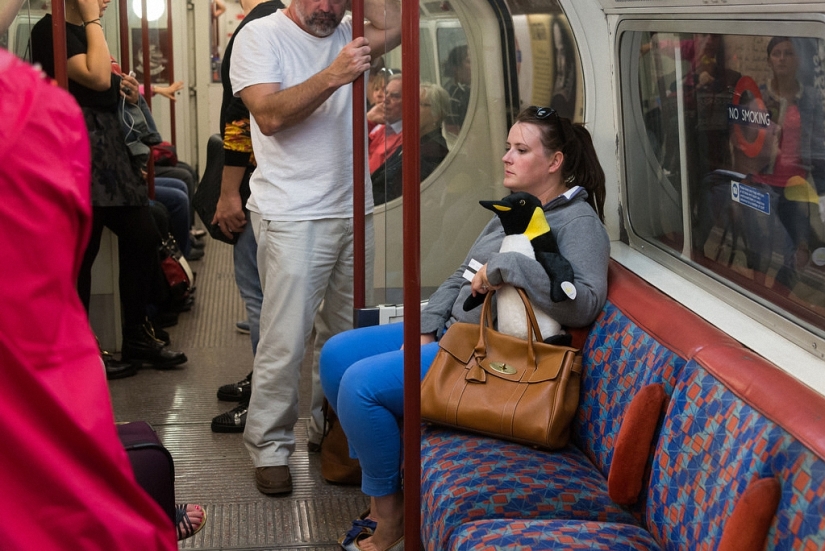 Funny street photography of Nils Jorgensen