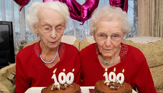 Gemelos que celebraron su centenario comparten el secreto de la longevidad Gemelos que celebraron su centenario comparten el secreto de la longevidad