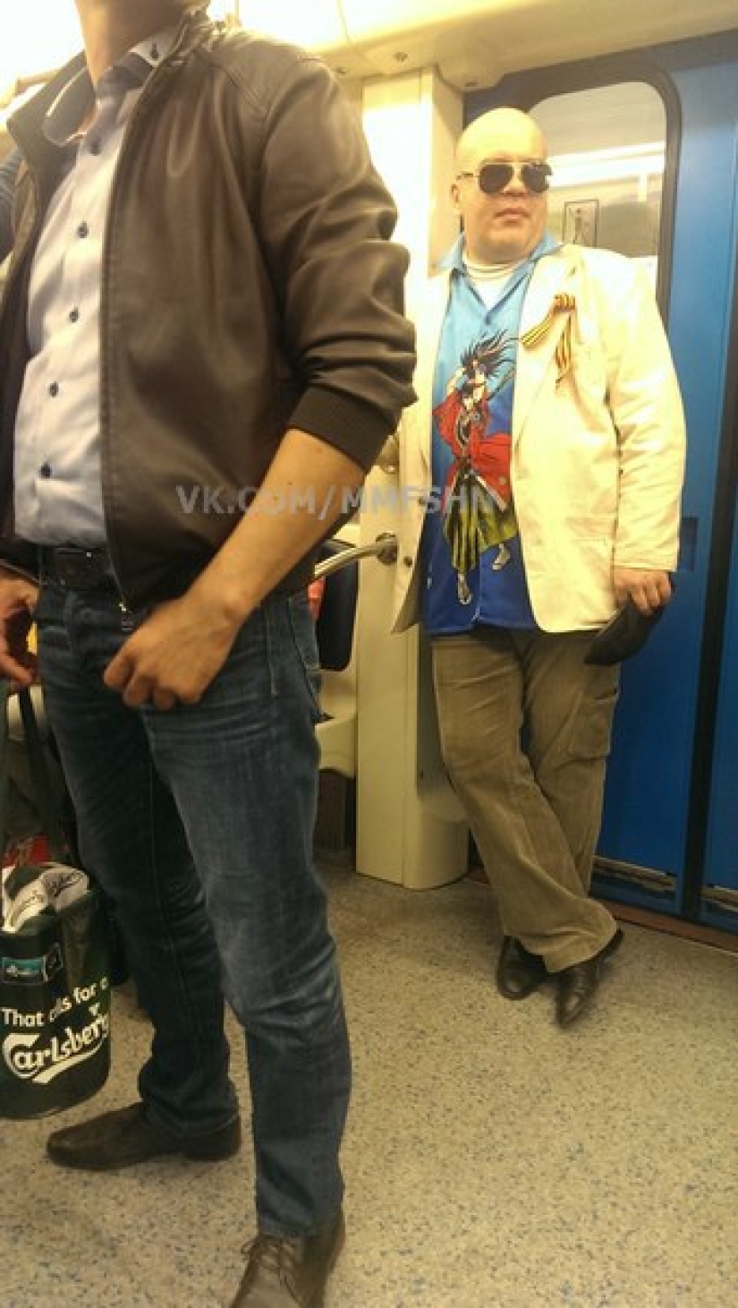 Gente de moda del metro de Moscú Gente de moda del metro de Moscú