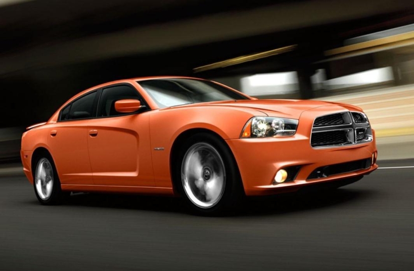 Get off, weakling! Top cars for real men