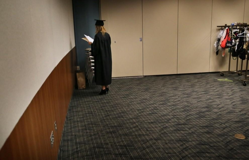 Graduation ceremonies around the world