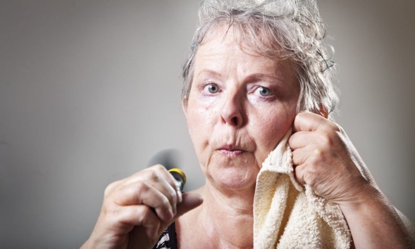 Grandma Smell: 7 Reasons Your Body Smells Stronger Grandma Smell: 7 Reasons Your Body Smells Stronger