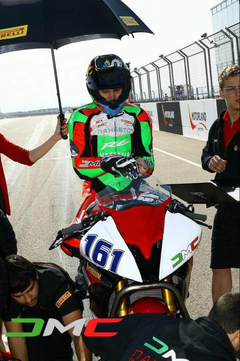 Gravel flights at the World Supersport race in Aragon