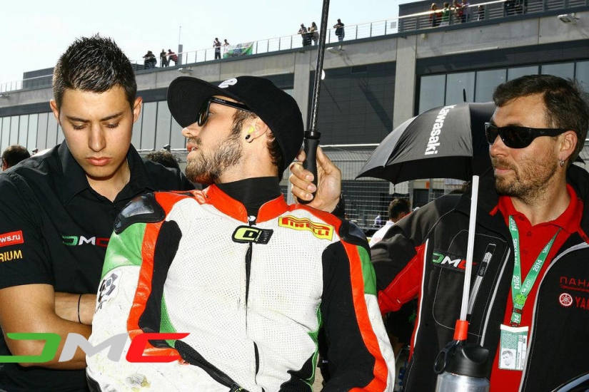 Gravel flights at the World Supersport race in Aragon