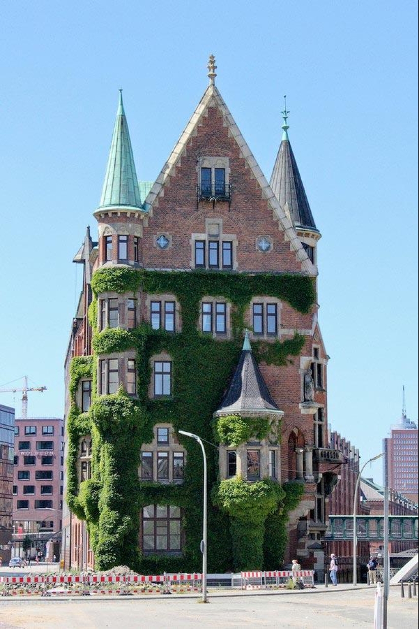 Green houses Green houses