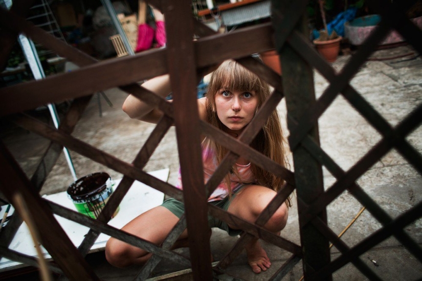 Guía de okupas londinenses en un proyecto fotográfico de Corinna Kern