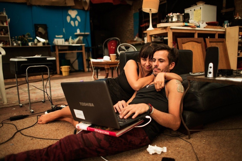 Guía de okupas londinenses en un proyecto fotográfico de Corinna Kern