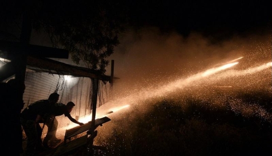 Guerra de cohetes en la celebración de Semana Santa