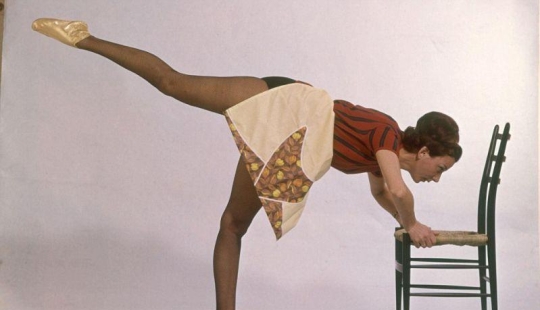 Gymnastics for housewives without leaving the daily routine