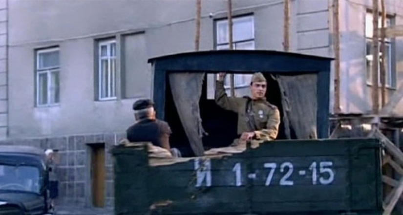 "¡Ha llegado la abuela!": 15 años de la película "El 44 de agosto..."