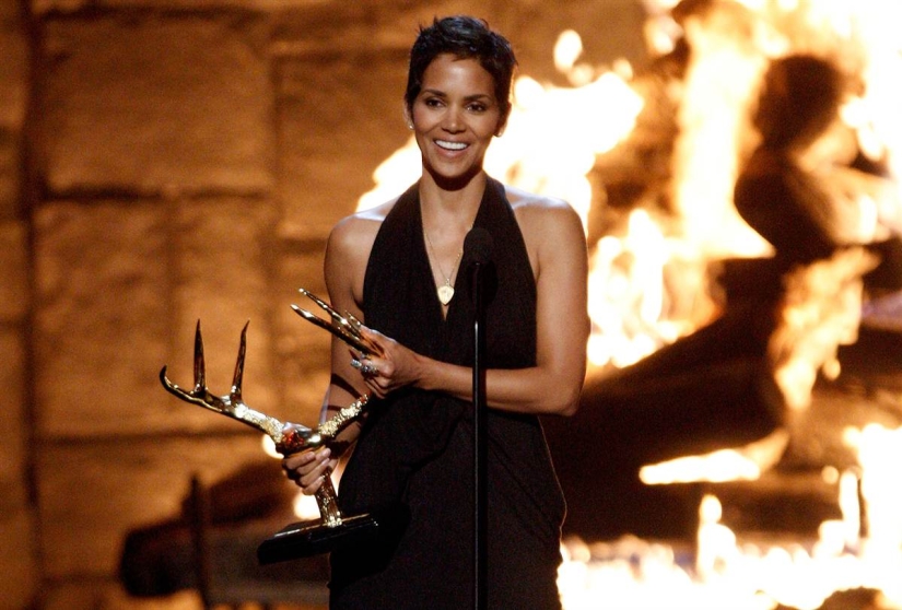 Halle Berry-50 años