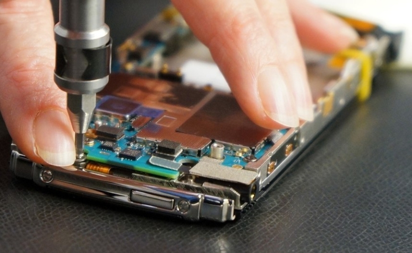 Handmade in England: how Vertu is made - the most expensive smartphones in the world Handmade in England: how Vertu is made - the most expensive smartphones in the world