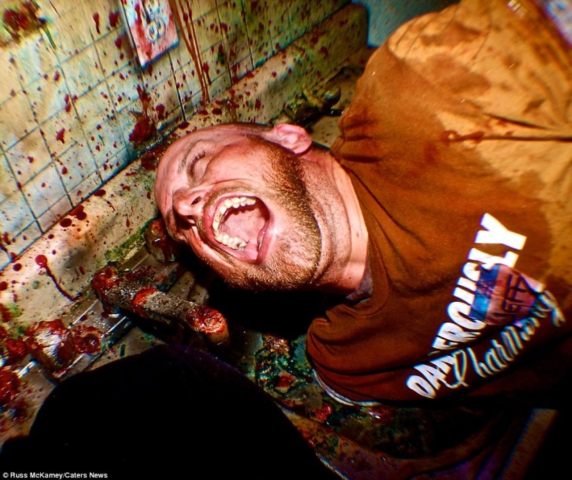 "Haunted Manor" - the scariest house of horrors in the world