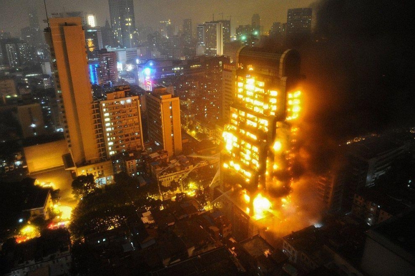Hellfire in a Chinese skyscraper Hellfire in a Chinese skyscraper