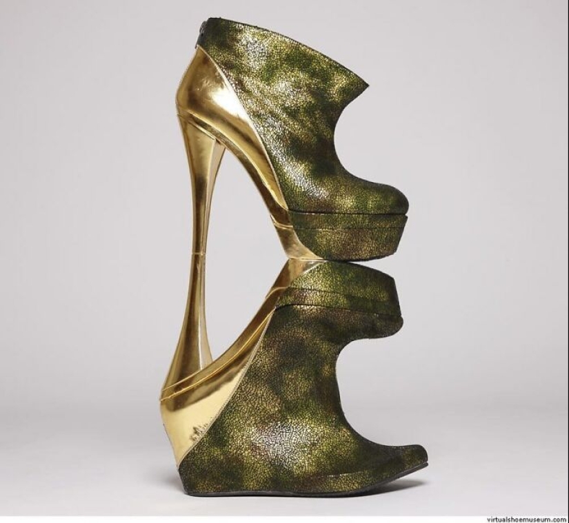 Here Are The World’s Most Extraordinary Shoe Designs, Shared On Virtual Shoe Museum By Liza Snook