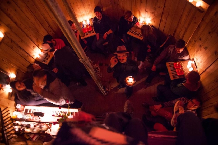 Hipster's Nest es un bar secreto en Manhattan Hipster's Nest es un bar secreto en Manhattan