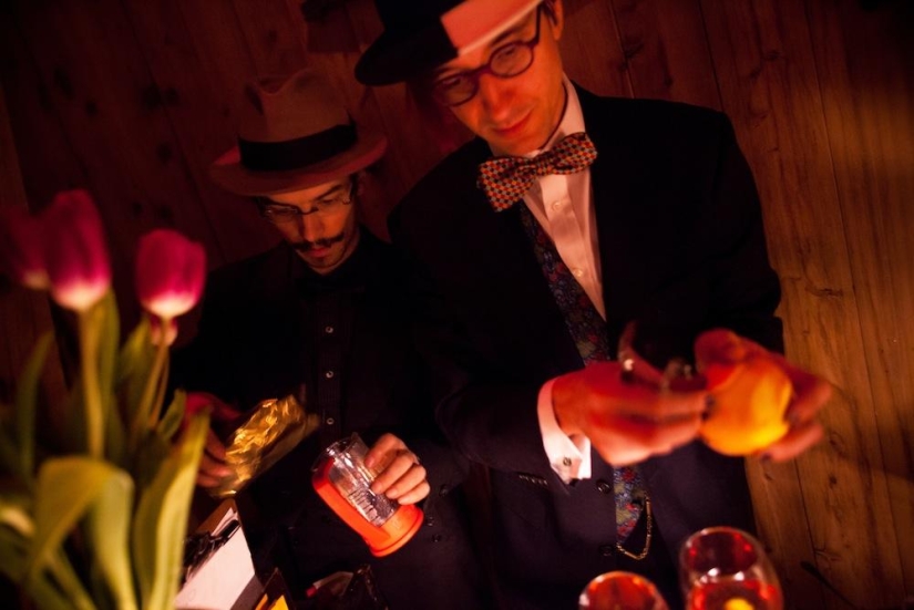 Hipster's Nest is a secret bar in Manhattan
