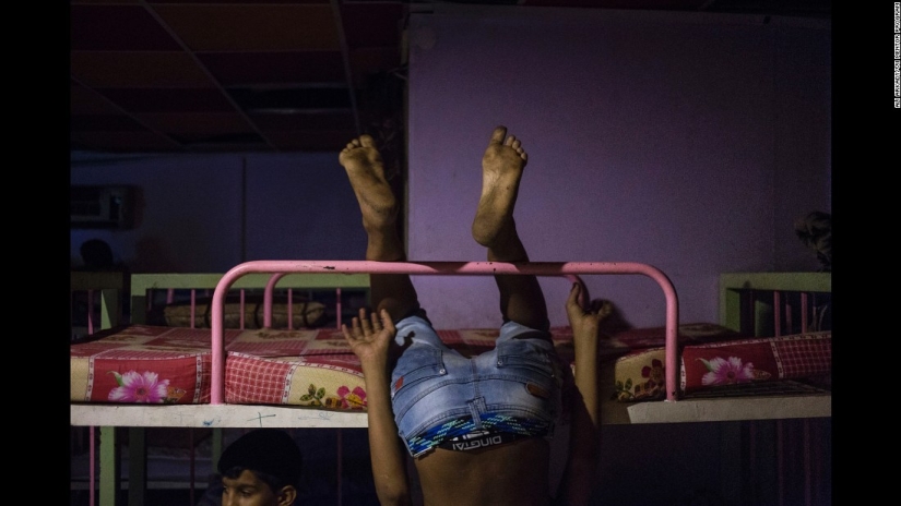 Historias desgarradoras de huérfanos iraquíes Historias desgarradoras de huérfanos iraquíes