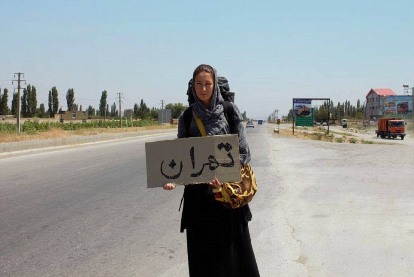 Hitchhiking around the planet: a woman alone drove 70 thousand kilometers almost for free Hitchhiking around the planet: a woman alone drove 70 thousand kilometers almost for free