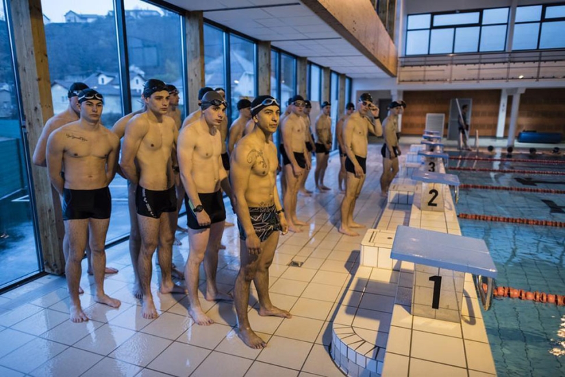 Hola, armas: un día en la vida de un recluta francés