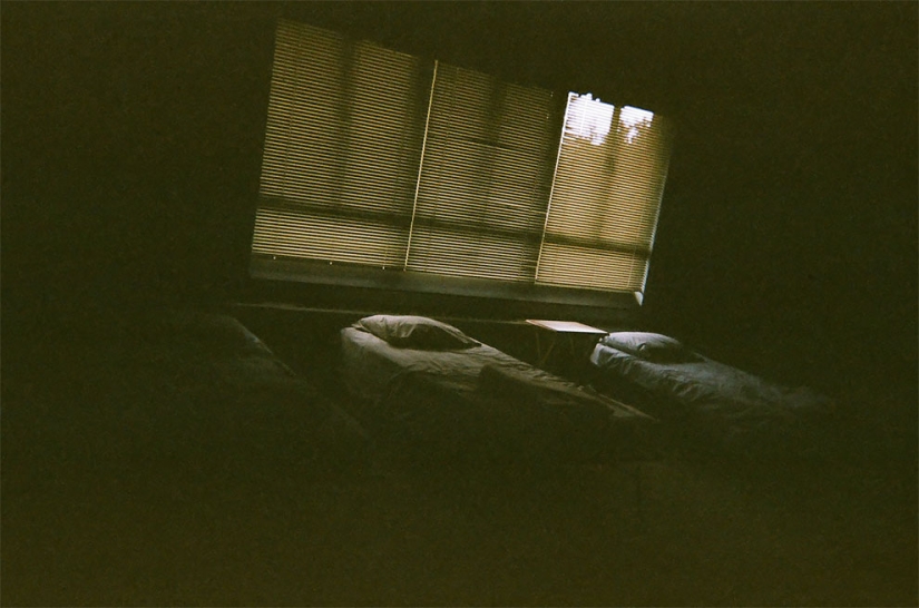 Homeless people were given 100 cameras to take pictures of their lives Homeless people were given 100 cameras to take pictures of their lives