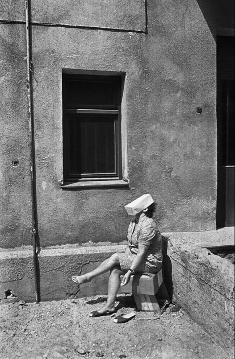 Honesta foto soviética de Romualdas Pozherskis Honesta foto soviética de Romualdas Pozherskis