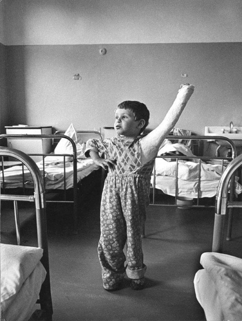 Honesta foto soviética de Romualdas Pozherskis Honesta foto soviética de Romualdas Pozherskis