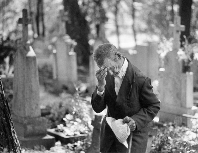 Honesta foto soviética de Romualdas Pozherskis Honesta foto soviética de Romualdas Pozherskis