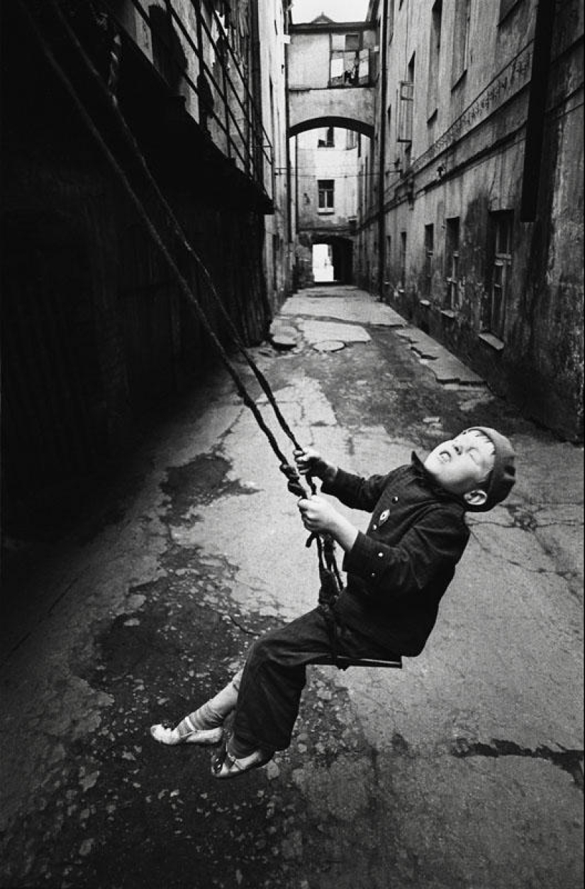 Honesta foto soviética de Romualdas Pozherskis Honesta foto soviética de Romualdas Pozherskis