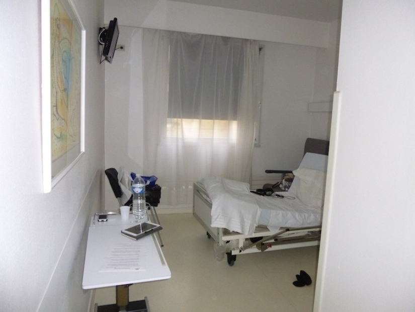 Hospitals in France: private clinic or hospital Hospitals in France: private clinic or hospital