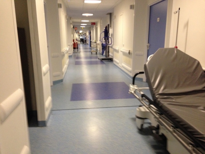 Hospitals in France: private clinic or hospital Hospitals in France: private clinic or hospital