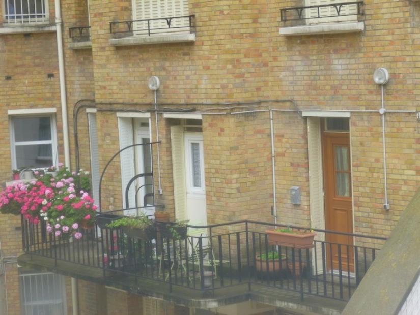 Hospitals in France: private clinic or hospital Hospitals in France: private clinic or hospital