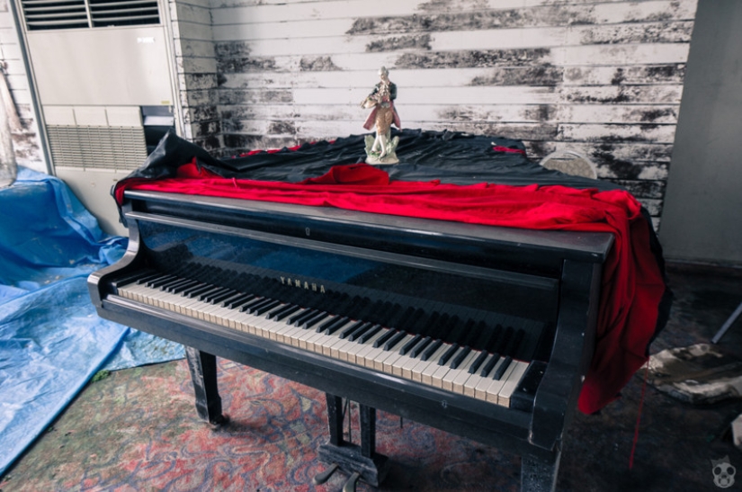 Hotel abandonado en Japón