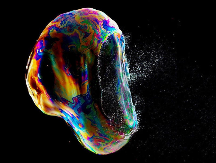 How a bubble bursts