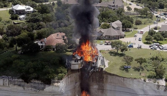 How a couple from Texas effectively left home How a couple from Texas effectively left home