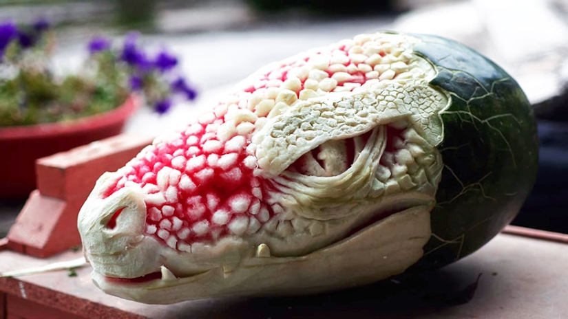How a watermelon was turned into a creepy dragon