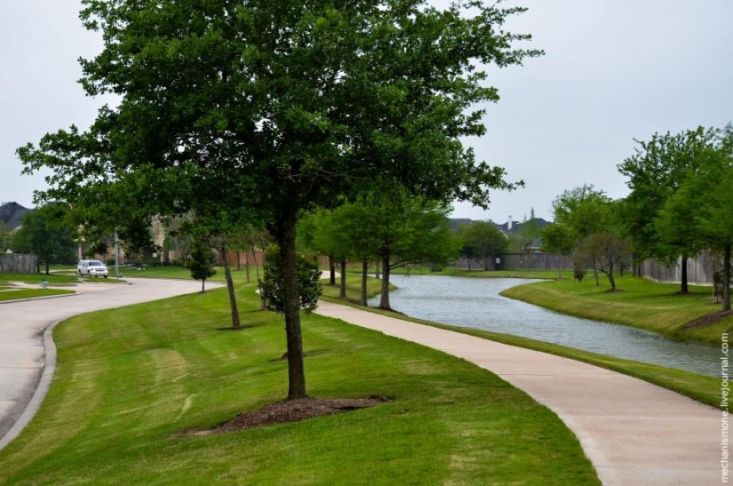 How are residential areas in the US How are residential areas in the US