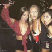 How Australian schoolchildren celebrate graduation