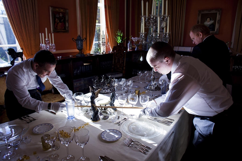 How Butlers Are Prepared in Europe