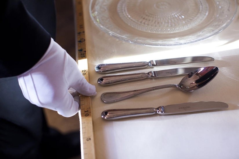 How Butlers Are Prepared in Europe