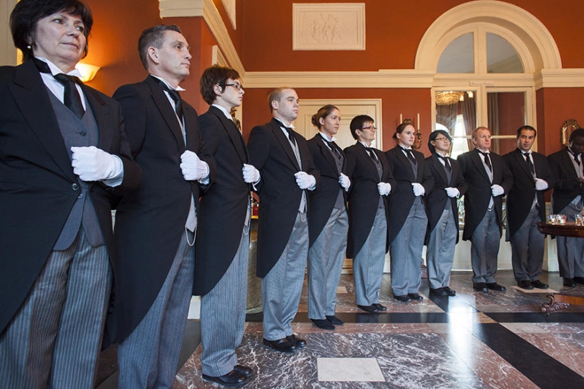 How Butlers Are Prepared in Europe