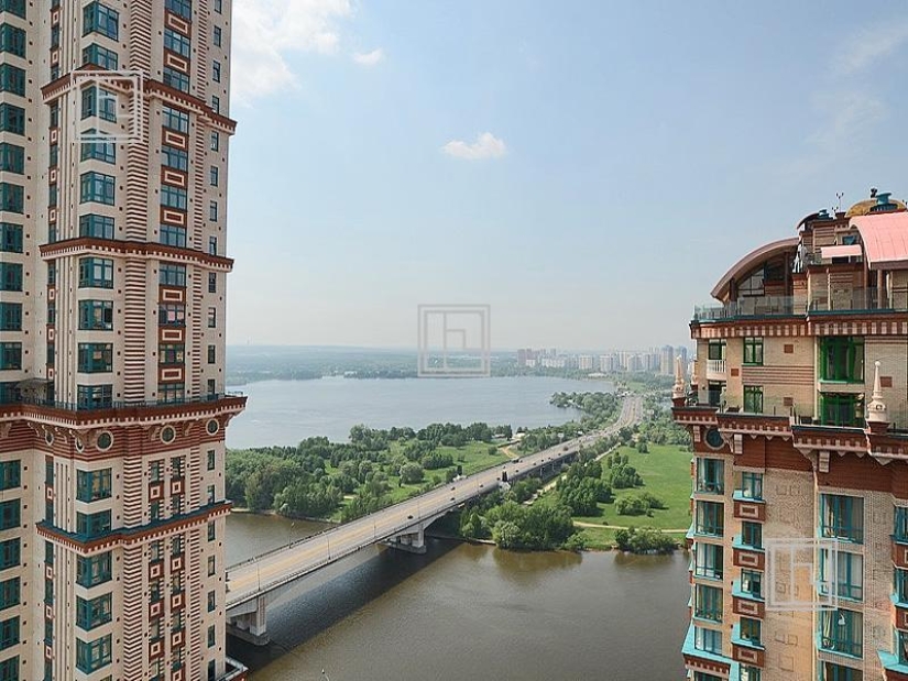 How can you live in Moscow with an extra million a month